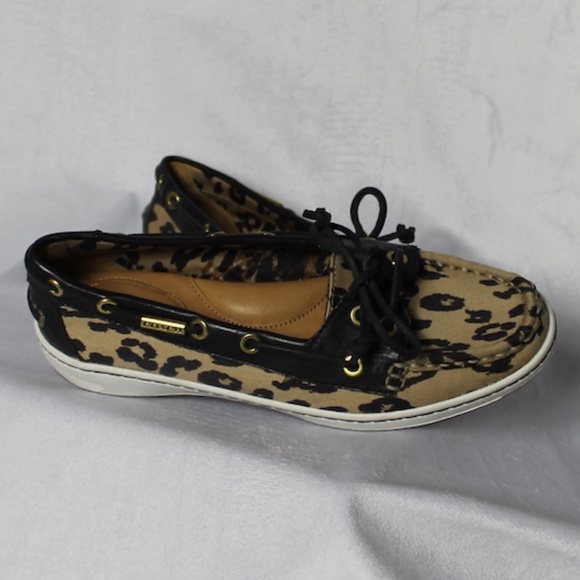 Coach Richelle Animal Print Loafers NWOB - Picture 2 of 6